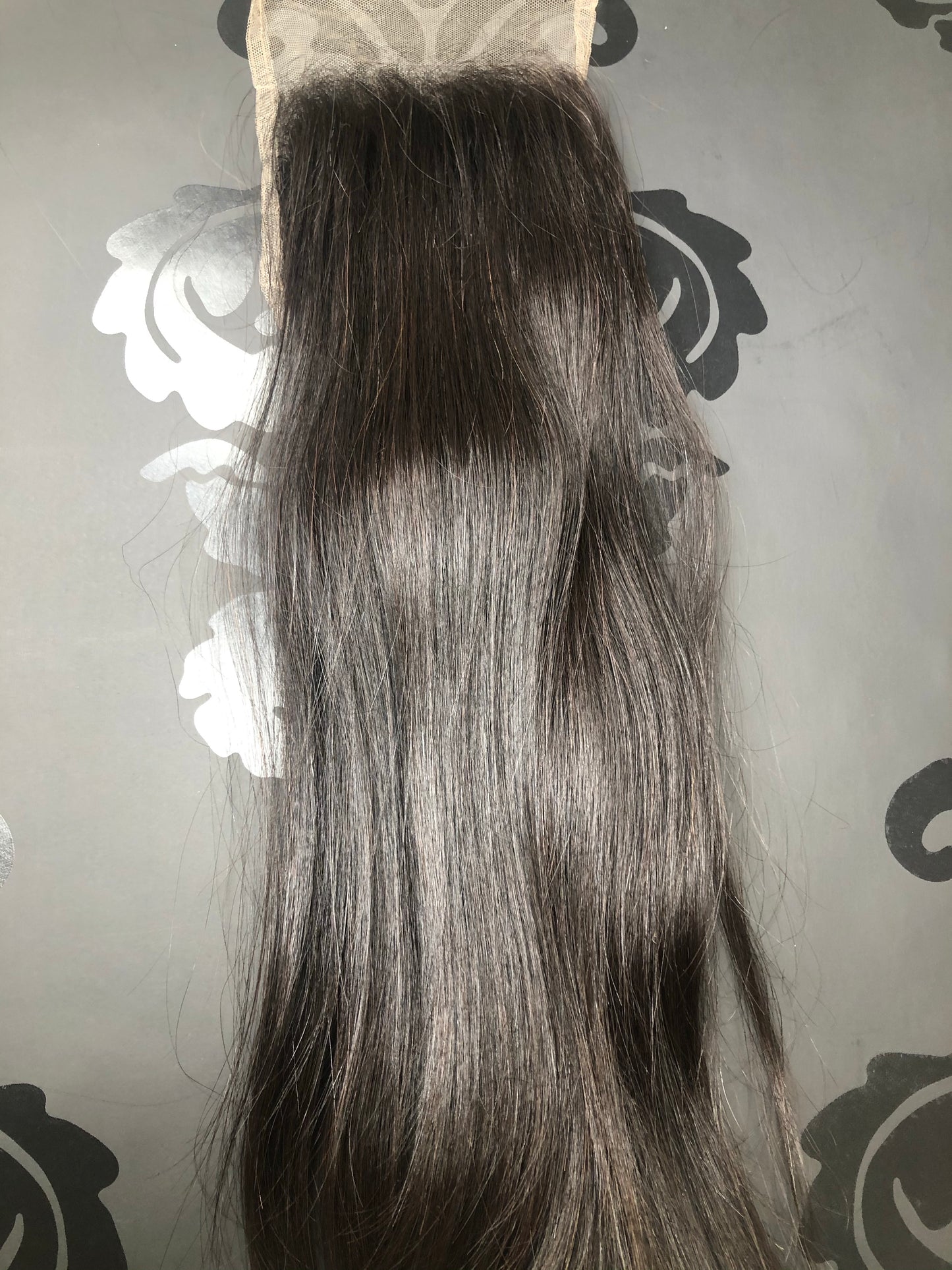 4x4 HD Closure 14in Straight Signature D’ Luxe