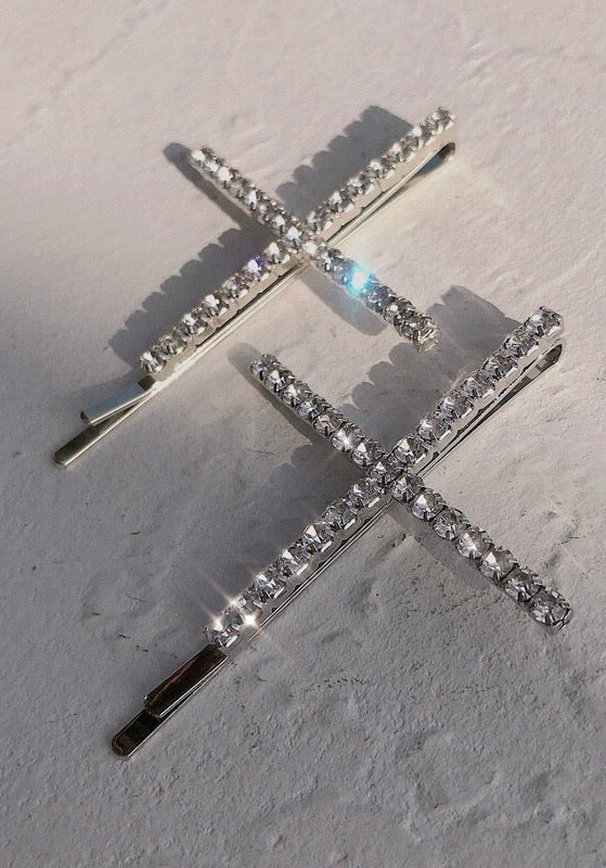 “Cross” Hair Pin